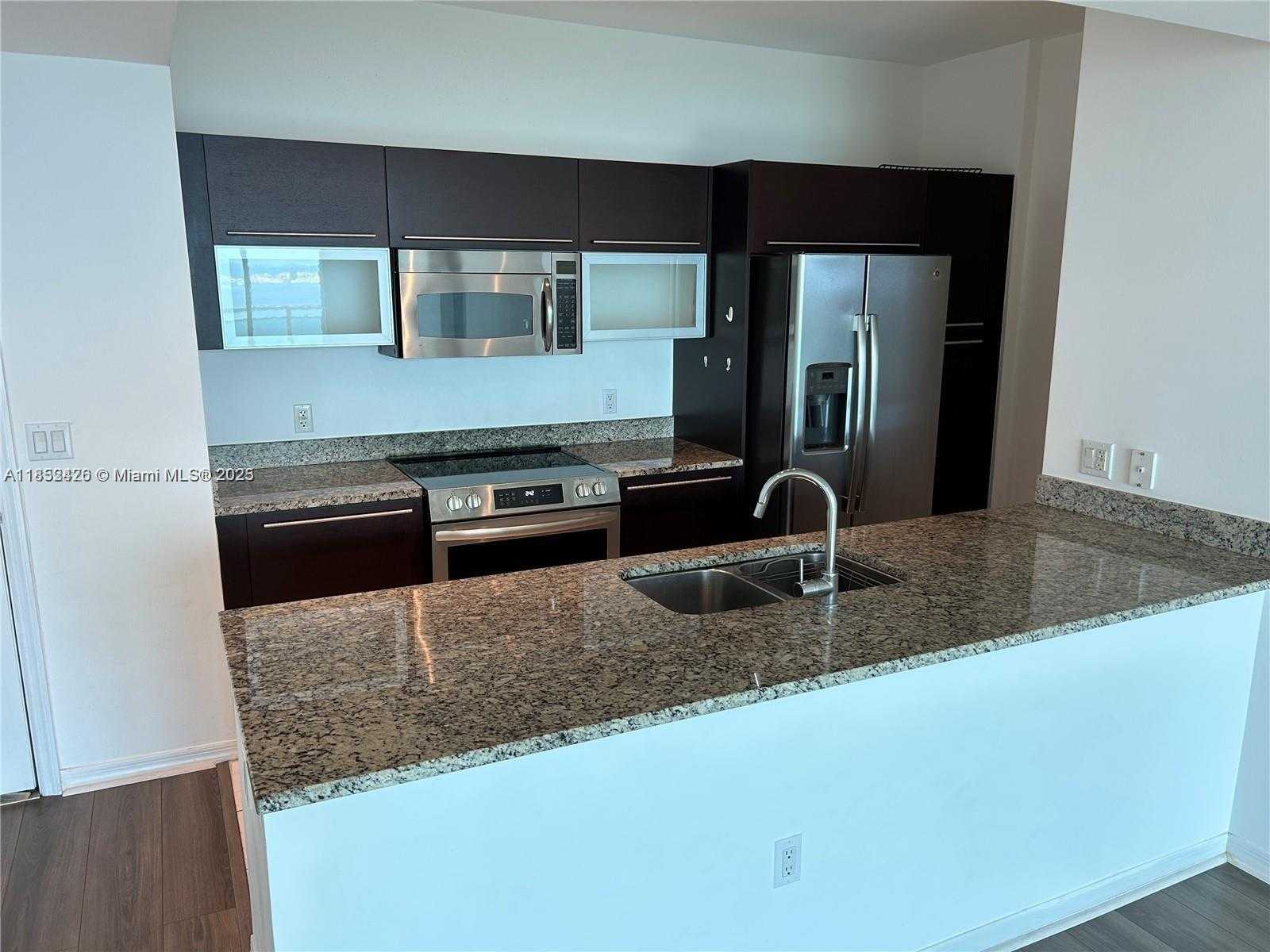 Small Image of 951 BRICKELL AVE #3406, Miami Number 9