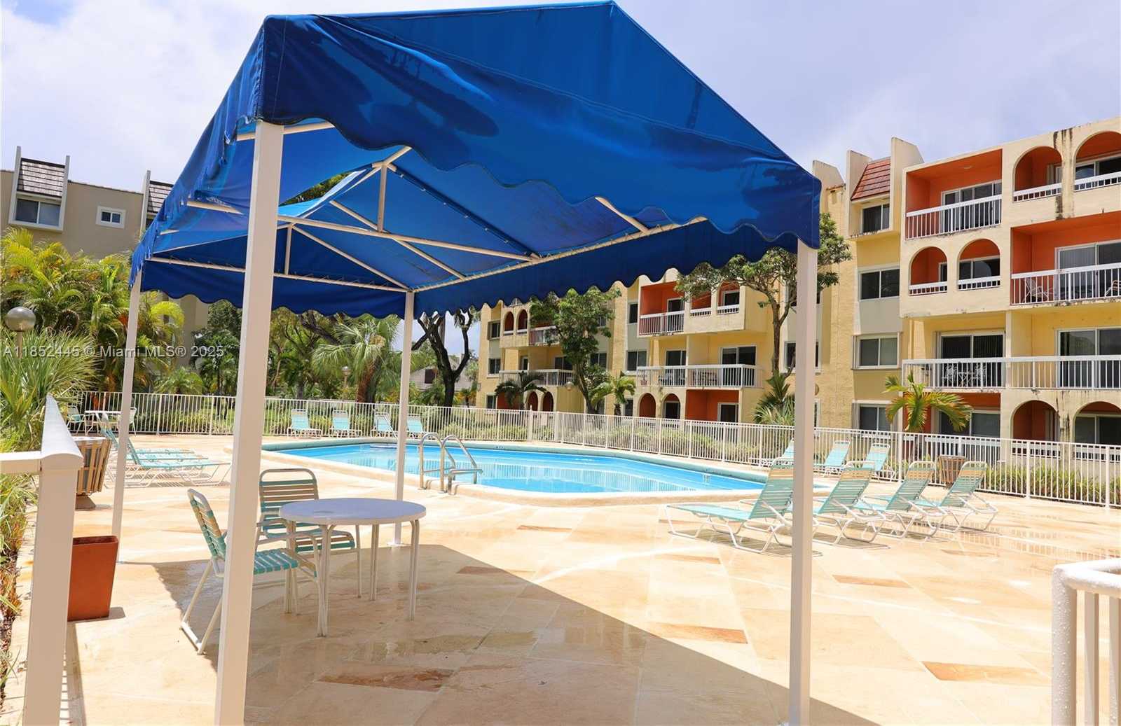 Small Image of 7815 CAMINO REAL #I-414, Miami Number 18
