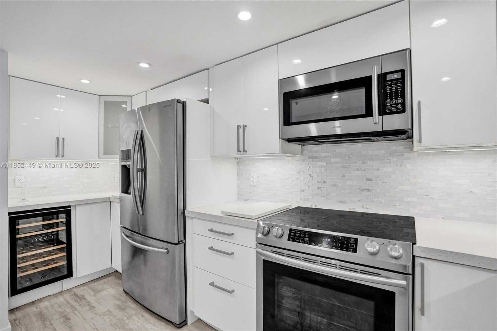 Small Image of 1201 SOUTH OCEAN DR #320N, Hollywood Number 12