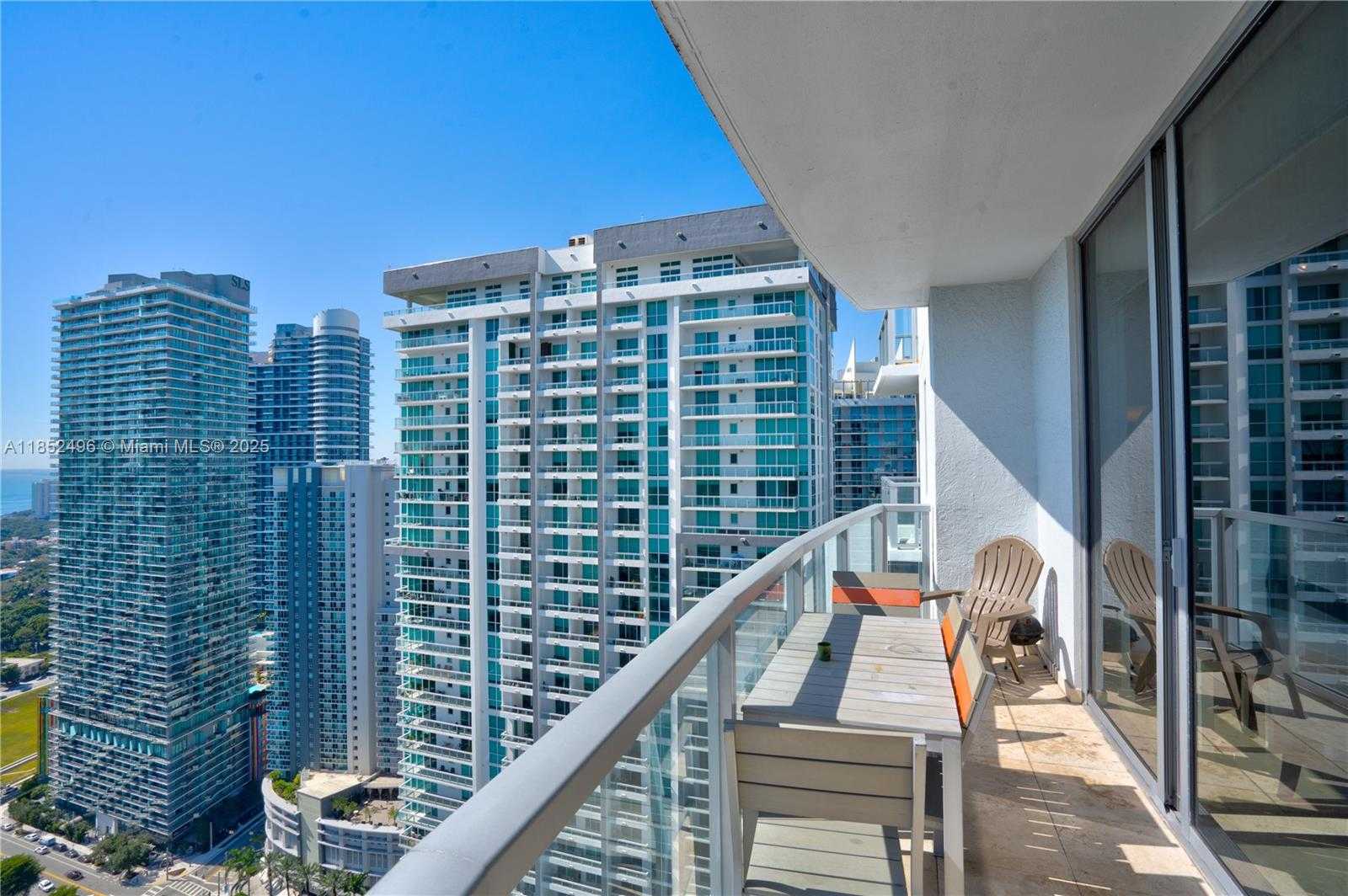 Small Image of 1060 BRICKELL AVE #3809, Miami Number 18