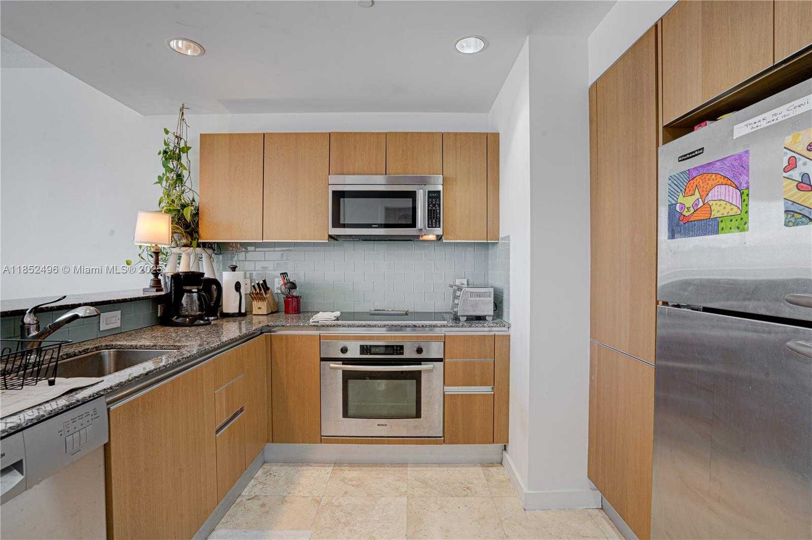 Small Image of 1060 BRICKELL AVE #3809, Miami Number 6