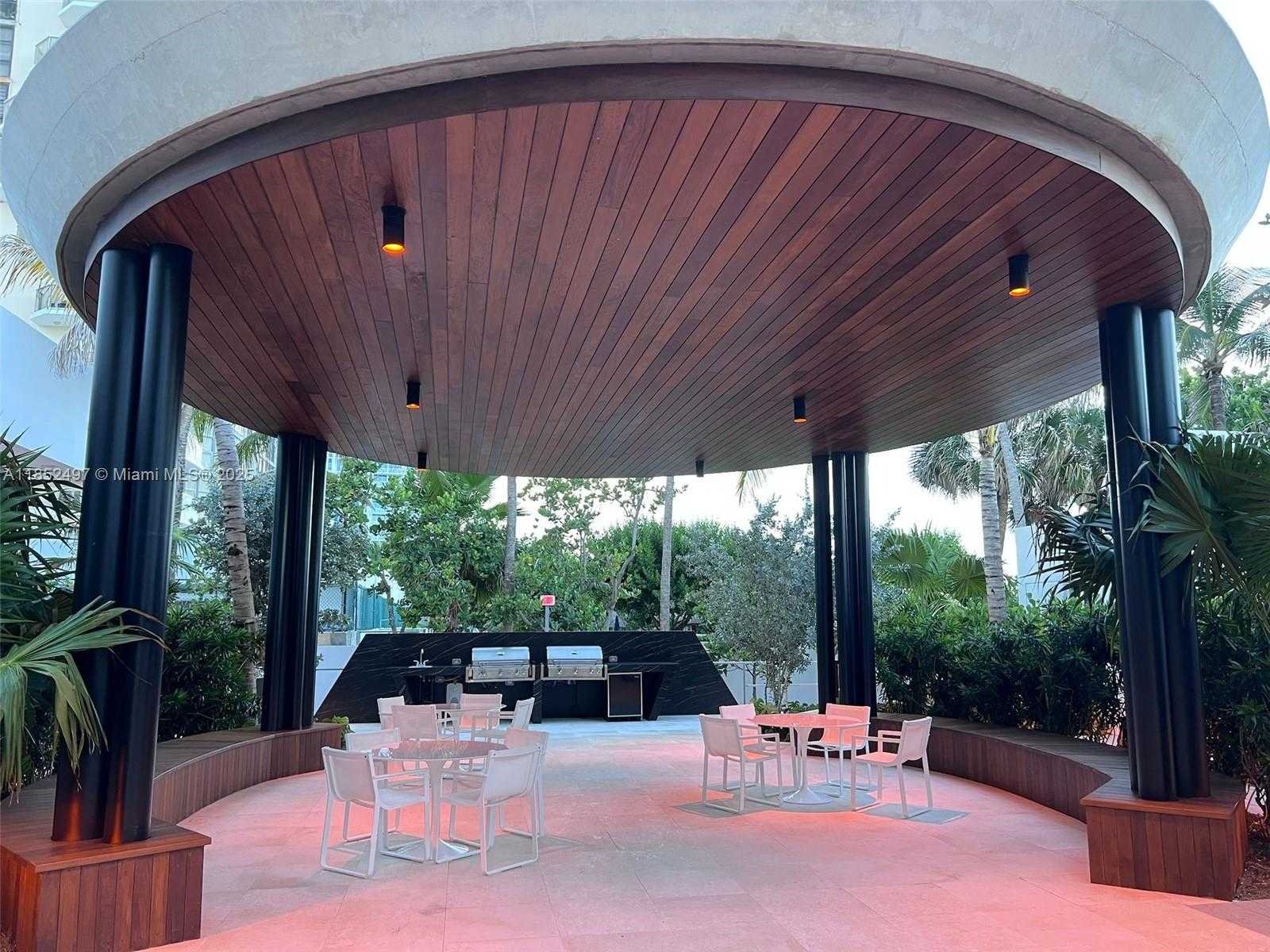 Small Image of 6365 COLLINS AVE #1206, Miami Beach Number 28
