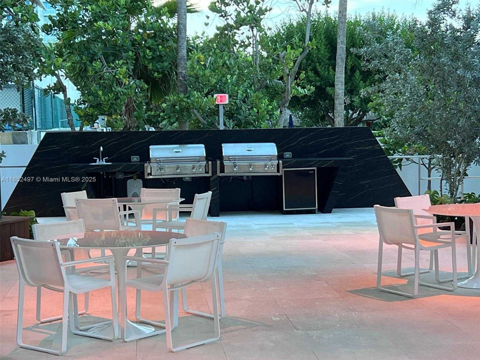 Small Image of 6365 COLLINS AVE #1206, Miami Beach Number 29