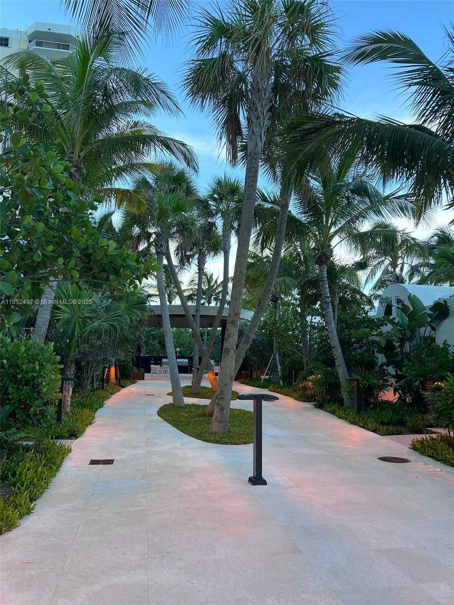 Small Image of 6365 COLLINS AVE #1206, Miami Beach Number 30