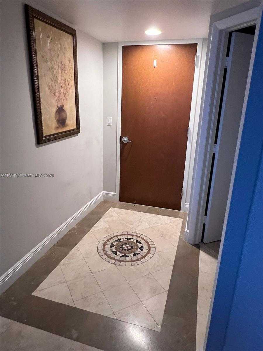 Small Image of 6365 COLLINS AVE #1206, Miami Beach Number 6