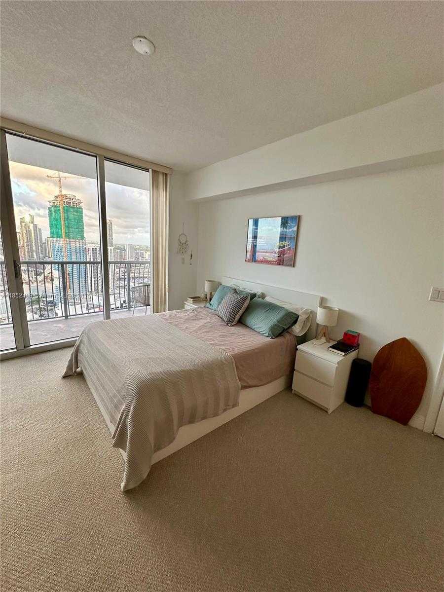 Small Image of 1750 NORTH BAYSHORE DR #4712, Miami Number 10