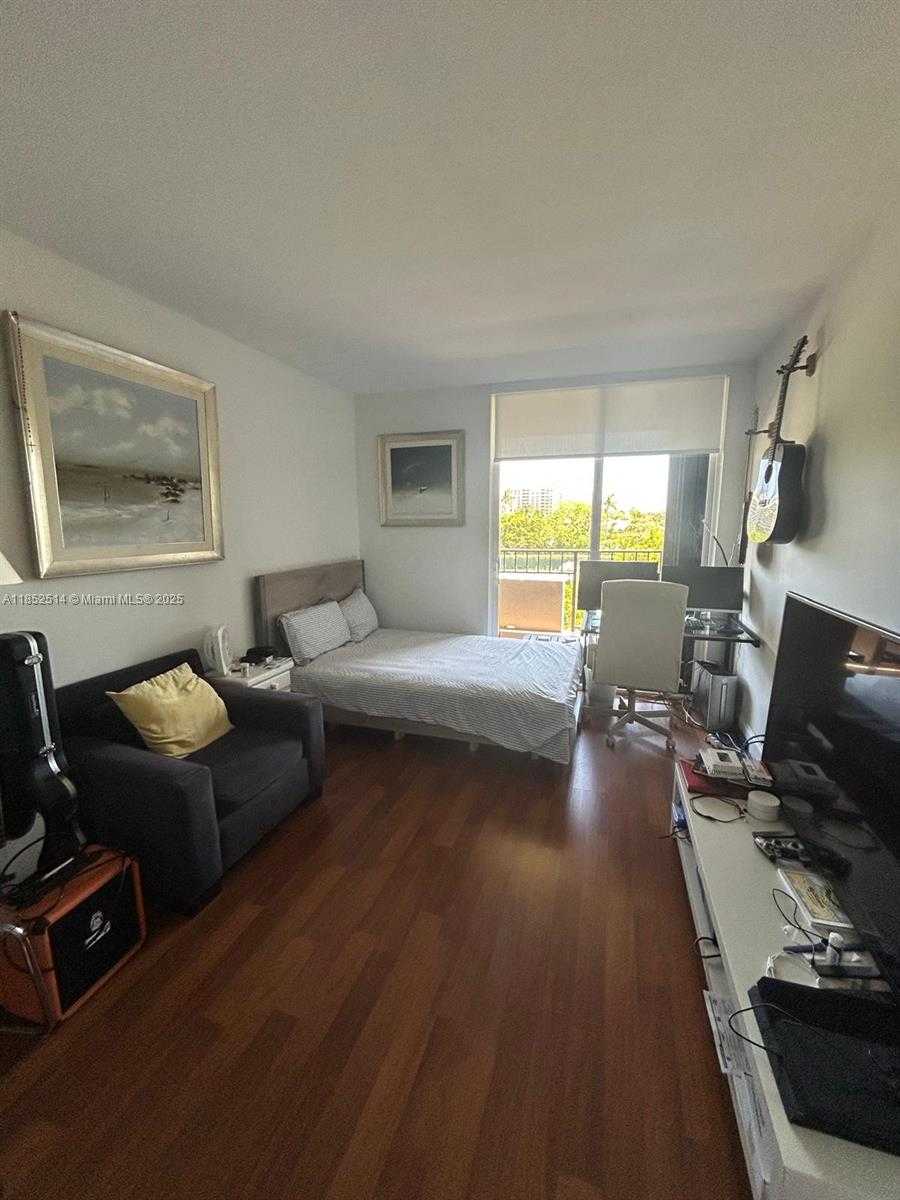 Small Image of 161 CRANDON BLVD #317, Key Biscayne Number 8