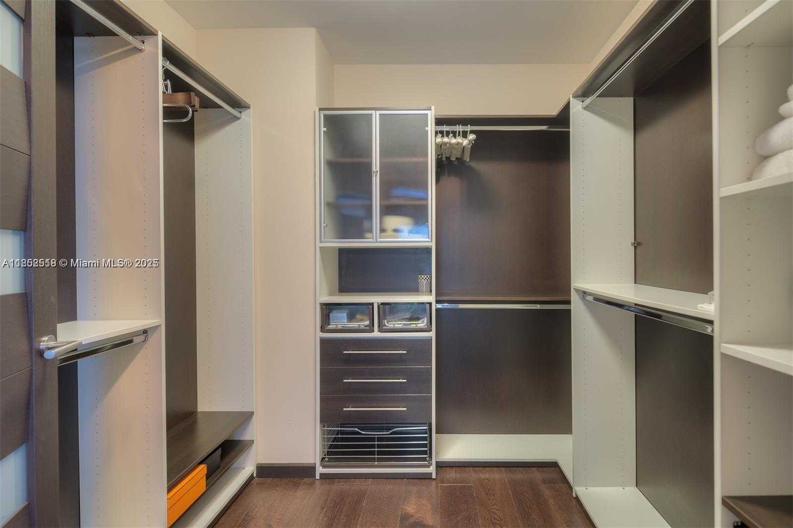 Small Image of 18101 COLLINS AVE #3809, Sunny Isles Beach Number 16
