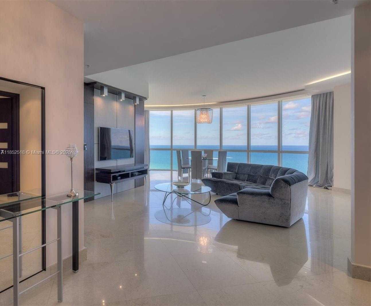 Small Image of 18101 COLLINS AVE #3809, Sunny Isles Beach Number 4