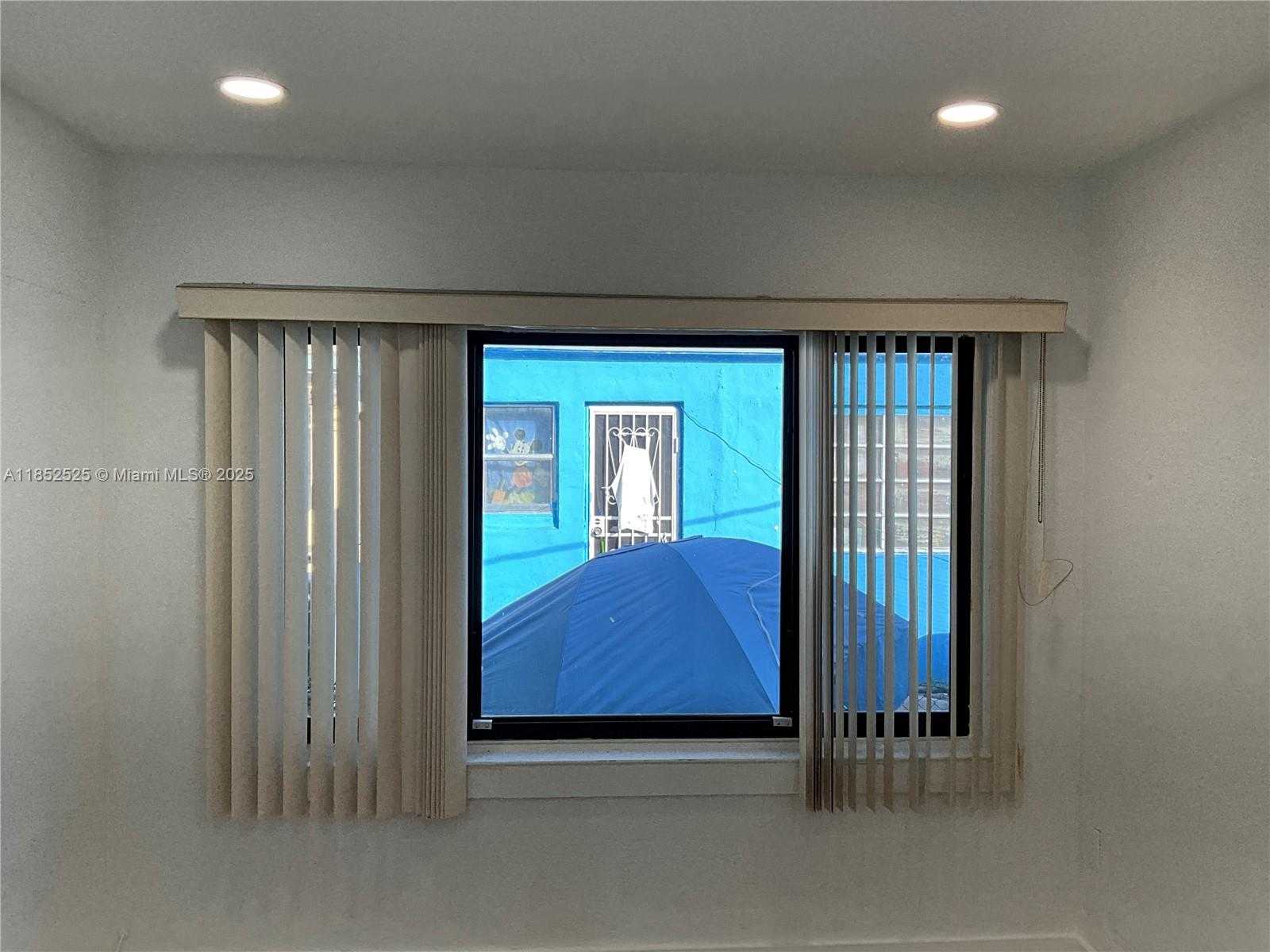 Small Image of 4821 NW 10 AVENUE, Miami Number 13