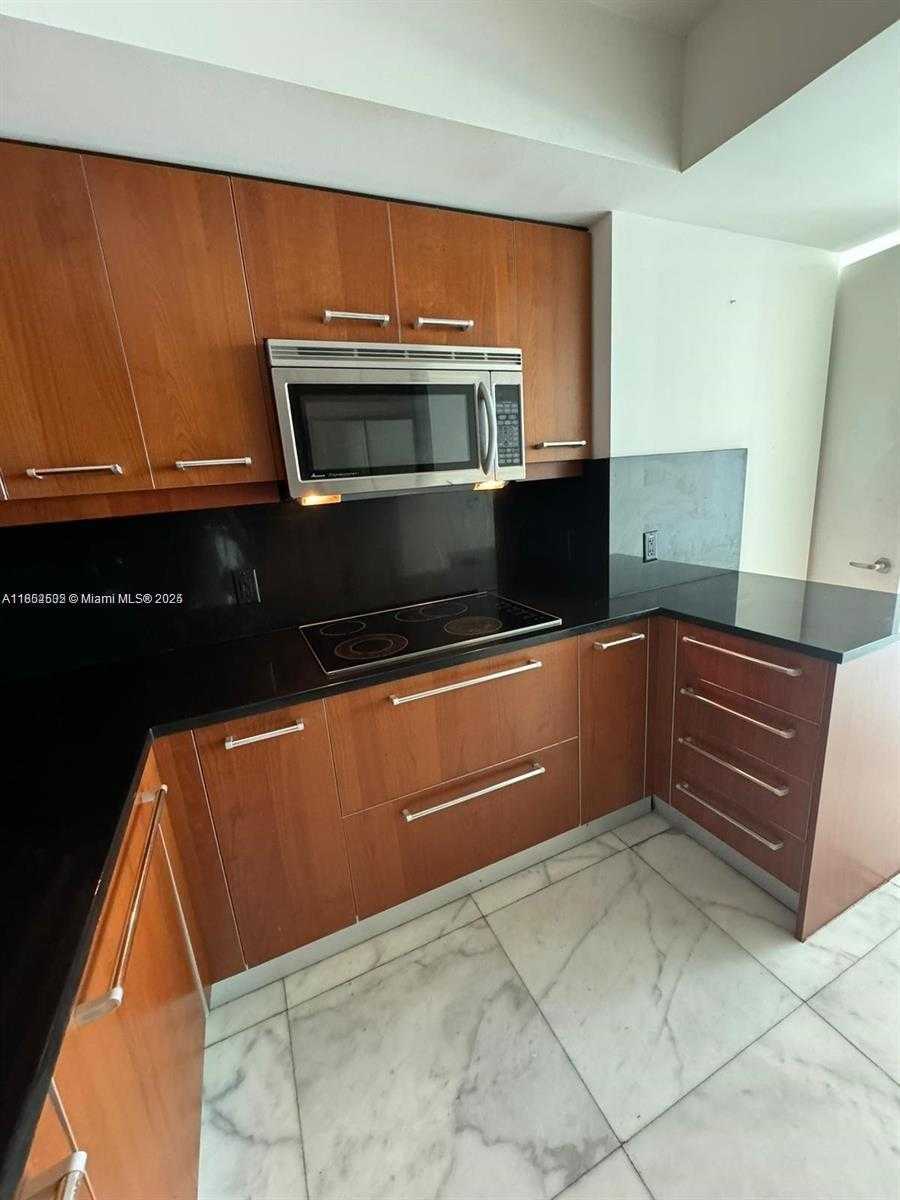 Small Image of 1331 BRICKELL BAY DR #1704, Miami Number 5