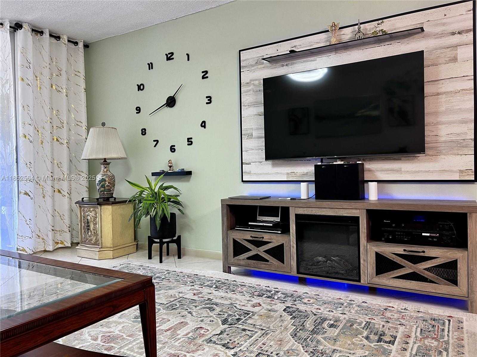 Small Image of 320 NORTH EAST 12TH AVE #304, Hallandale Beach Number 2