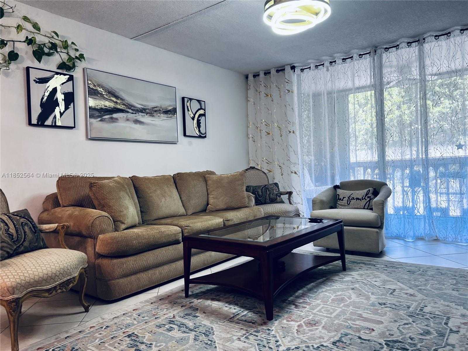 Small Image of 320 NORTH EAST 12TH AVE #304, Hallandale Beach Number 3