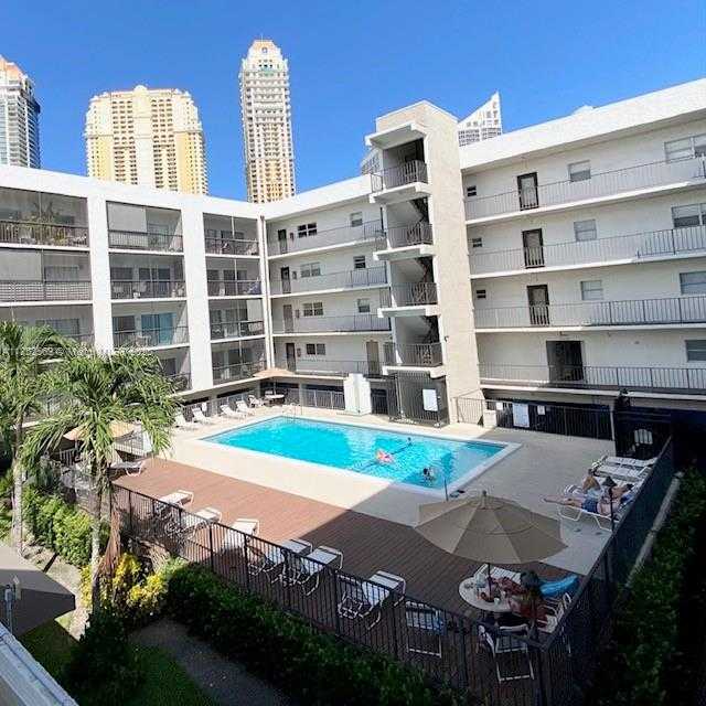 Small Image of 201 178TH DR #326, Sunny Isles Beach Number 15
