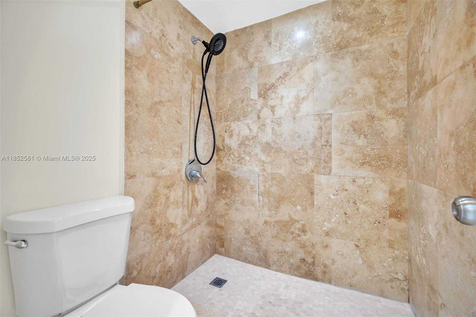 Small Image of 10525 SOUTH WEST 112TH AVE #113, Miami Number 21