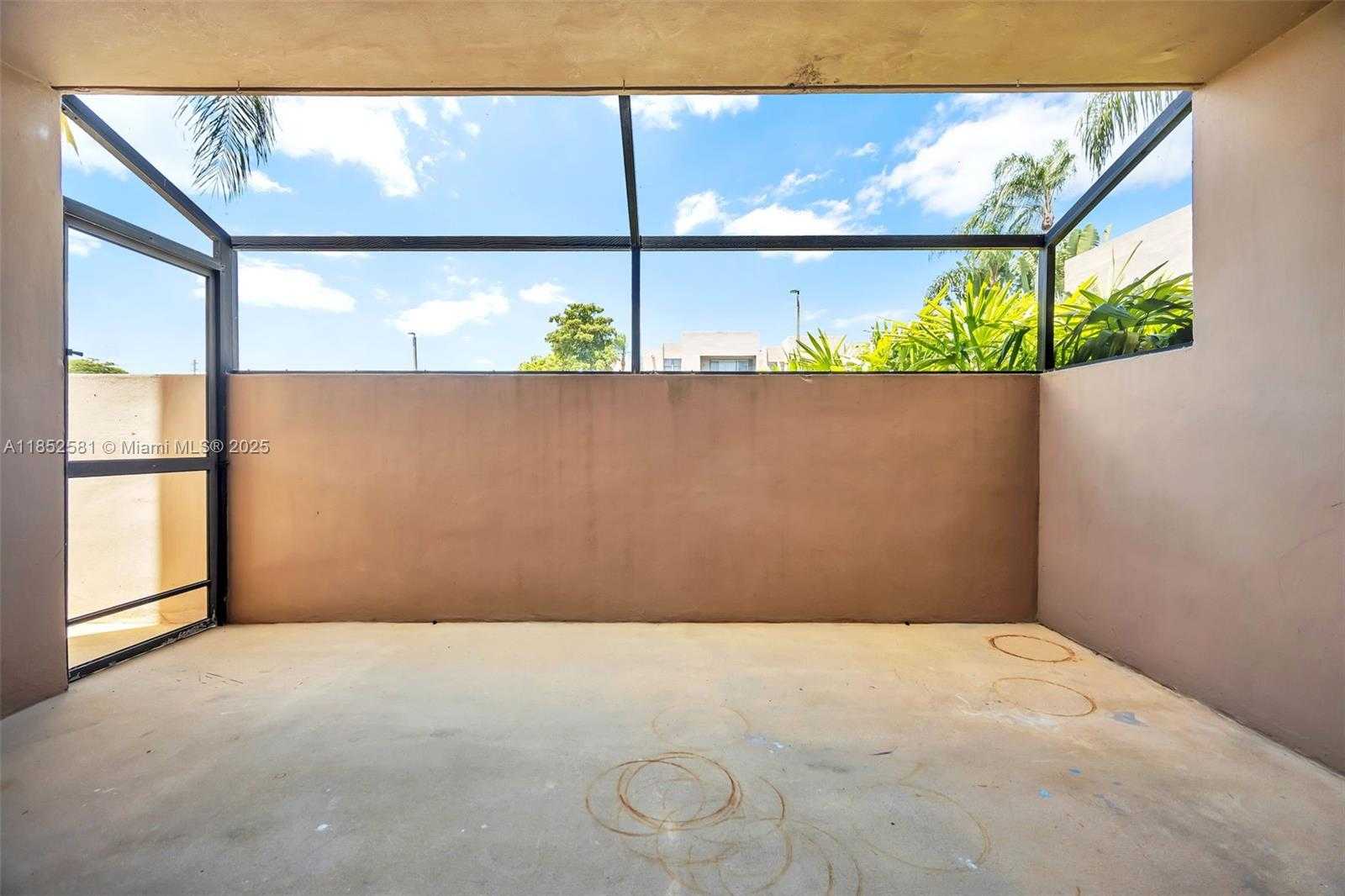 Small Image of 10525 SOUTH WEST 112TH AVE #113, Miami Number 23