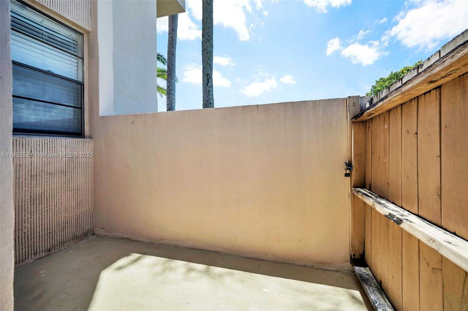 Small Image of 10525 SOUTH WEST 112TH AVE #113, Miami Number 25