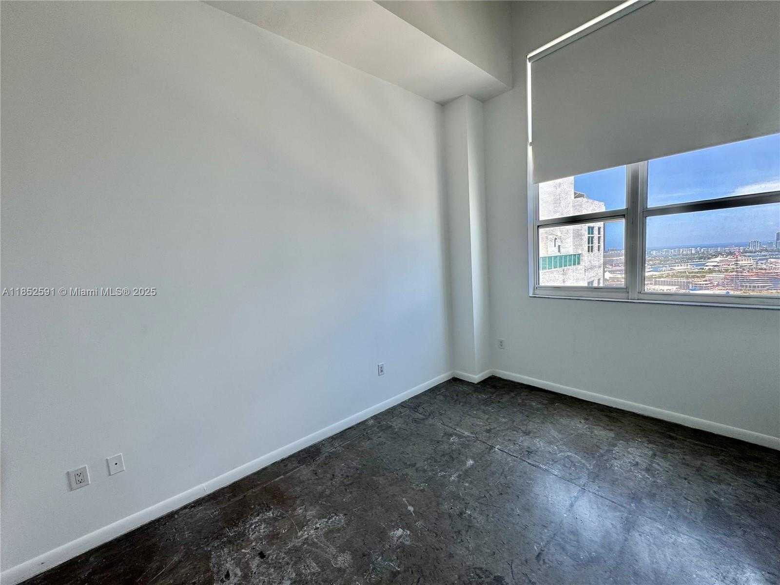 Small Image of 133 NORTH EAST 2 AV #3612, Miami Number 14