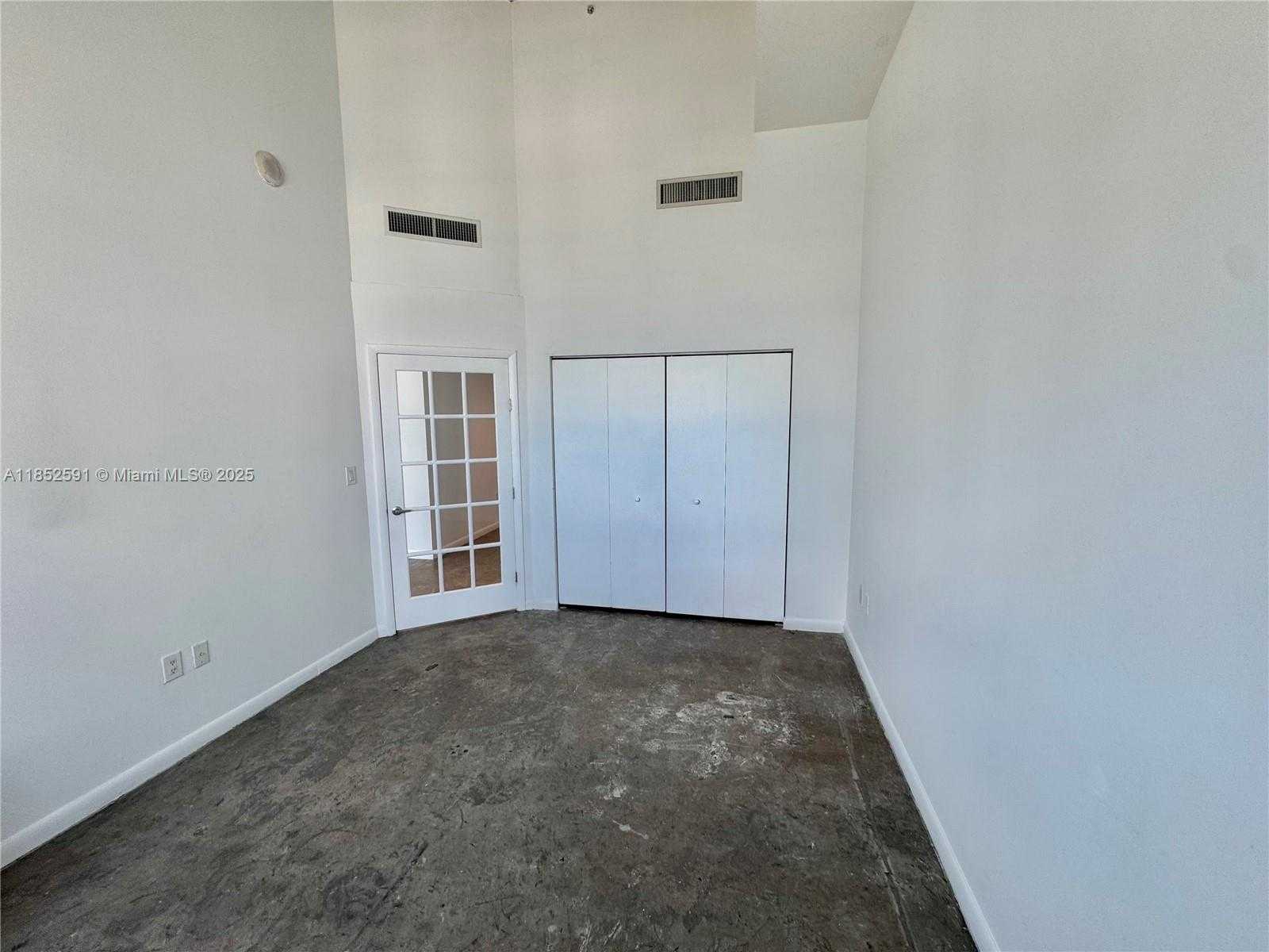 Small Image of 133 NORTH EAST 2 AV #3612, Miami Number 7