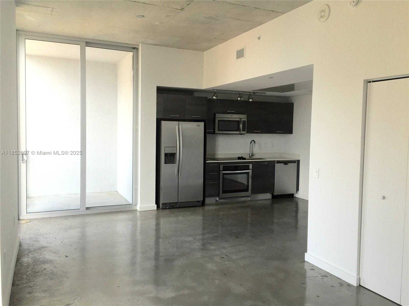 Small Image of 151 SOUTH EAST 1ST STREET #1504, Miami Number 4
