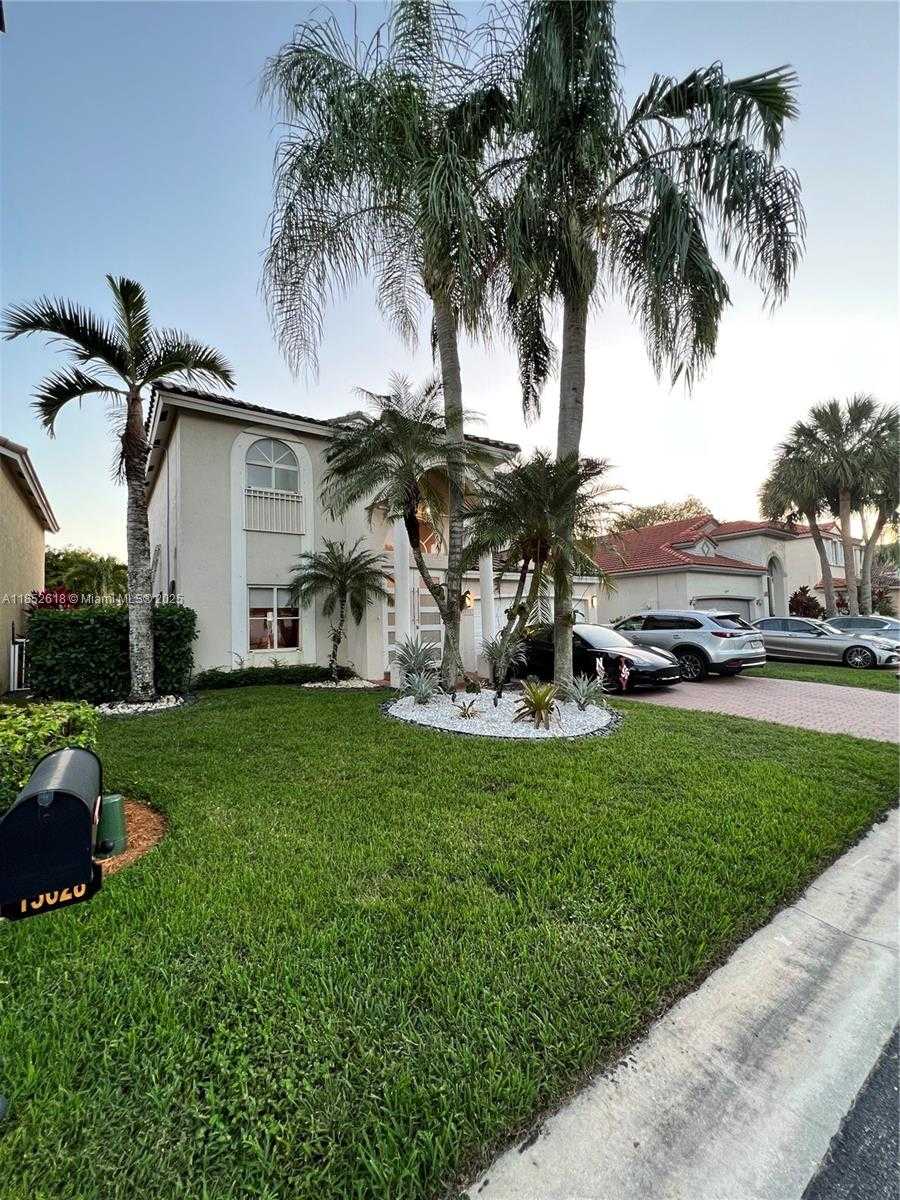 Small Image of 15628 SOUTH WEST 16TH ST, Pembroke Pines Number 2
