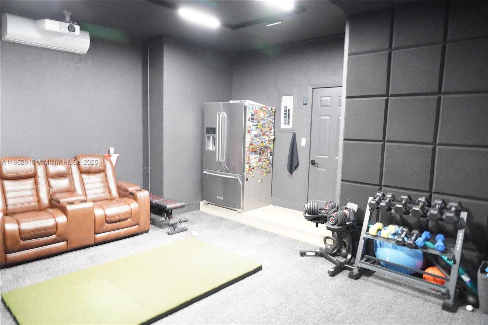 Small Image of 15628 SOUTH WEST 16TH ST, Pembroke Pines Number 39