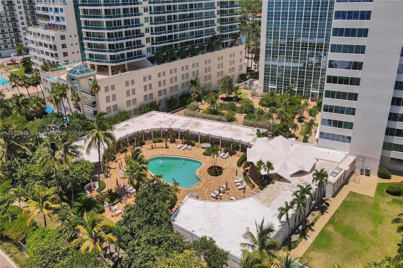 Small Image of 5055 COLLINS AVE #5A, Miami Beach Number 38