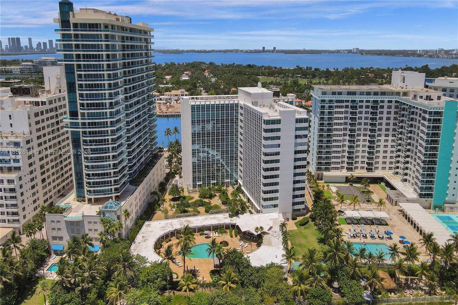 Small Image of 5055 COLLINS AVE #5A, Miami Beach Number 39