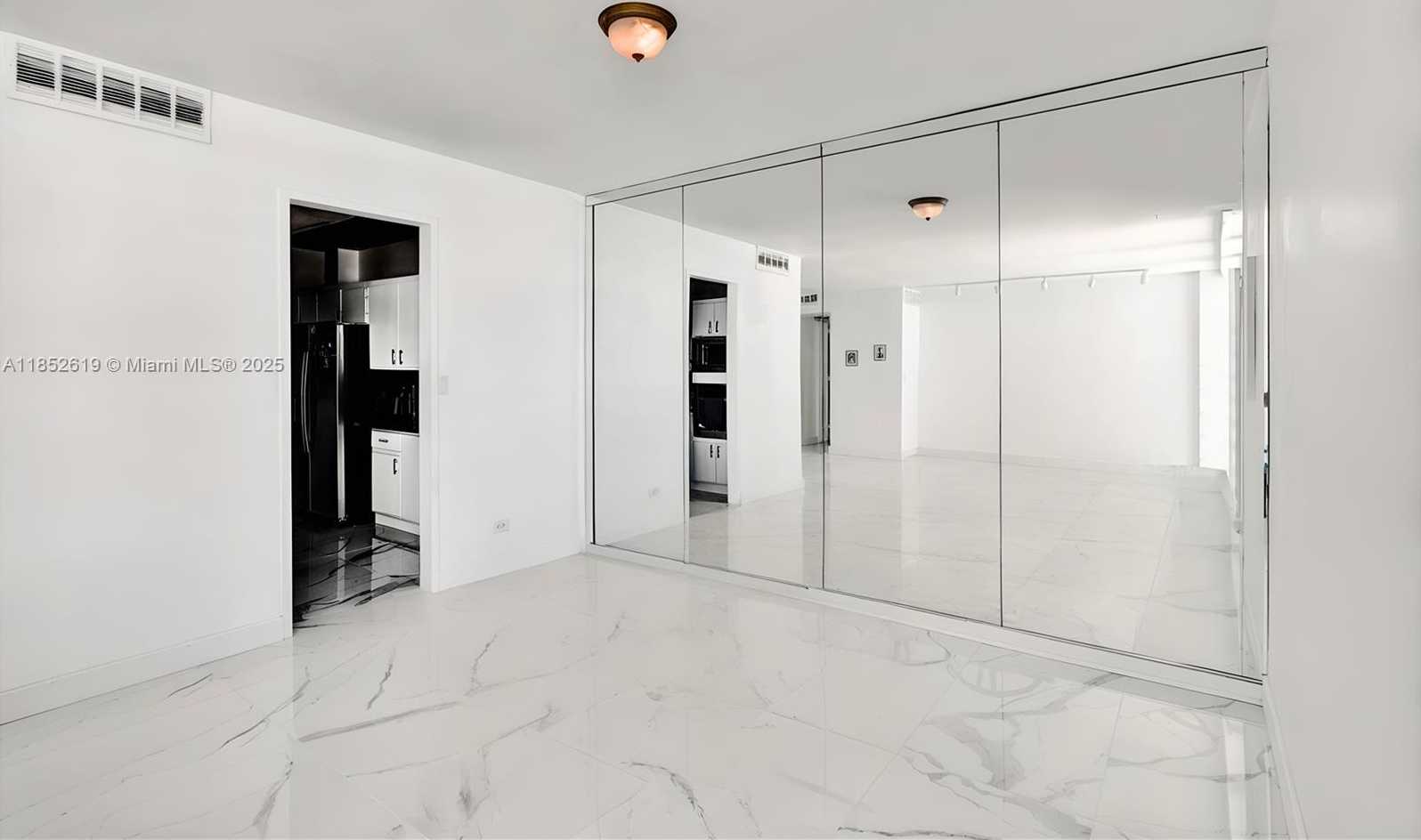 Small Image of 5055 COLLINS AVE #5A, Miami Beach Number 5