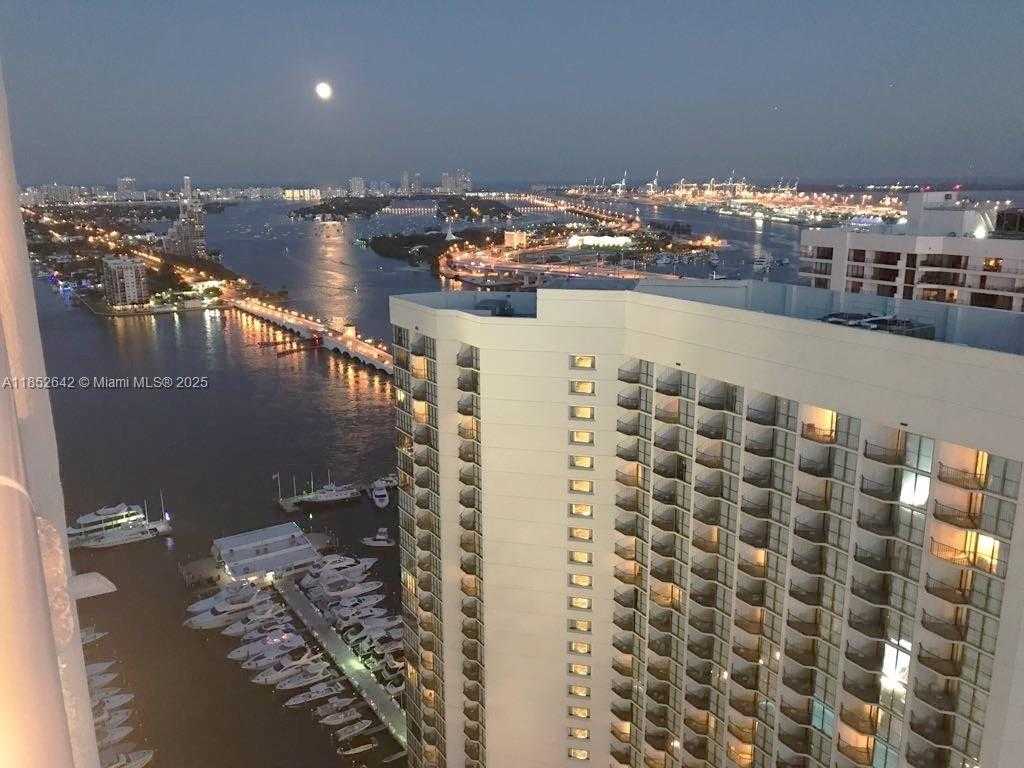 Small Image of 1717 NORTH BAYSHORE DR #B-4155, Miami Number 15