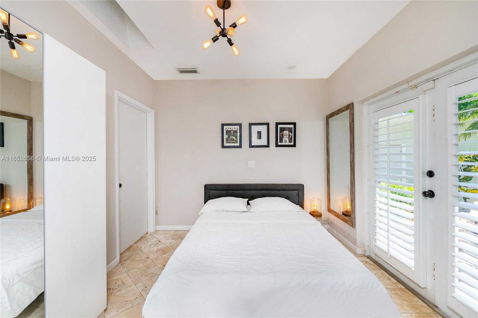 Small Image of 535 NORTH EAST 51ST ST, Miami Number 17