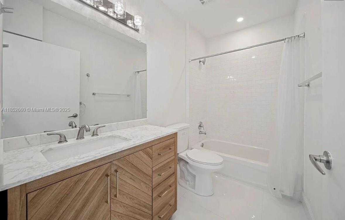 Small Image of 2525 SOUTH WEST 3RD AVE #609, Miami Number 10