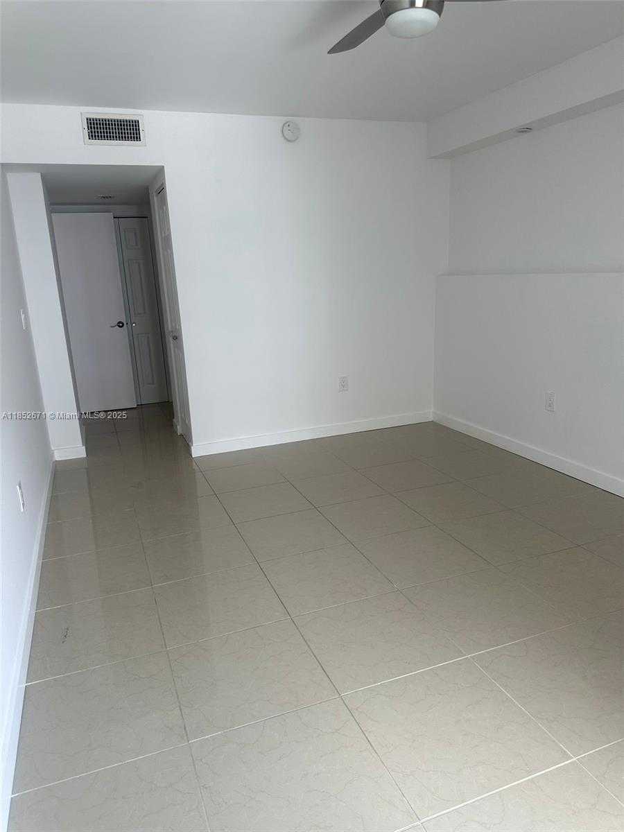 Small Image of 9273 COLLINS AVE #701, Surfside Number 8
