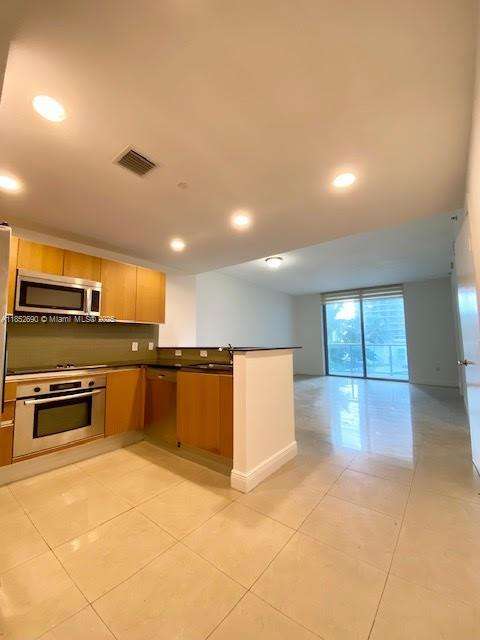 Small Image of 1060 BRICKELL AVE #1413, Miami Number 17