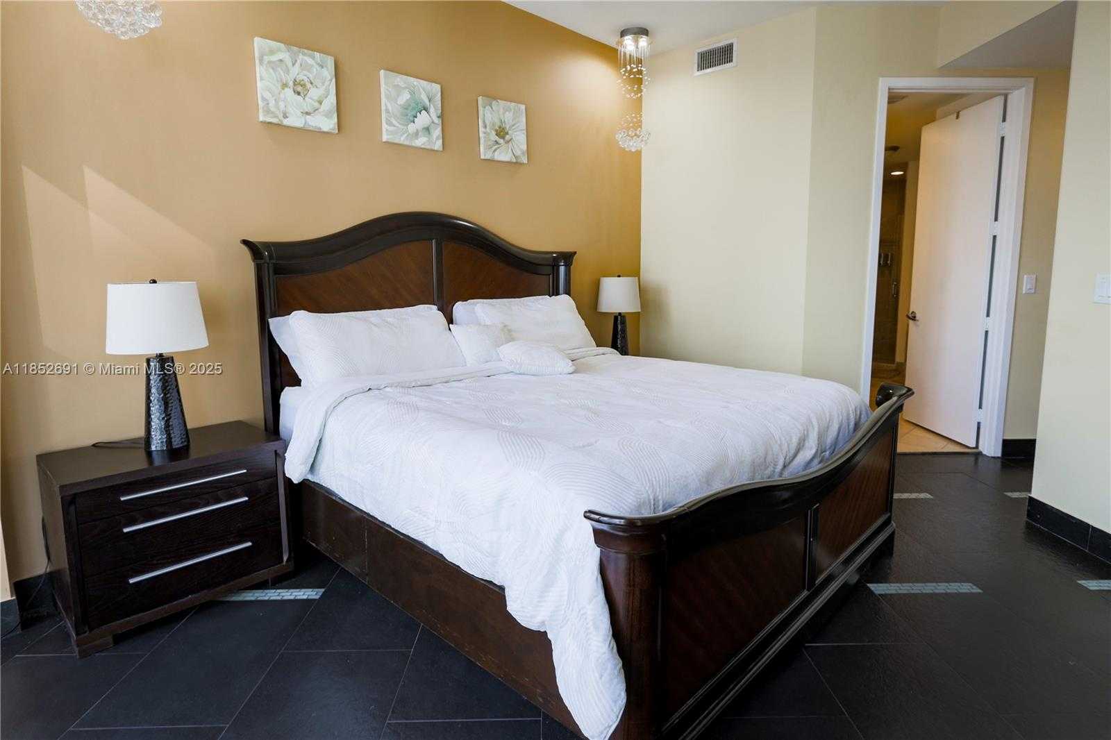 Small Image of 18201 COLLINS AVE #3709A, Sunny Isles Beach Number 21