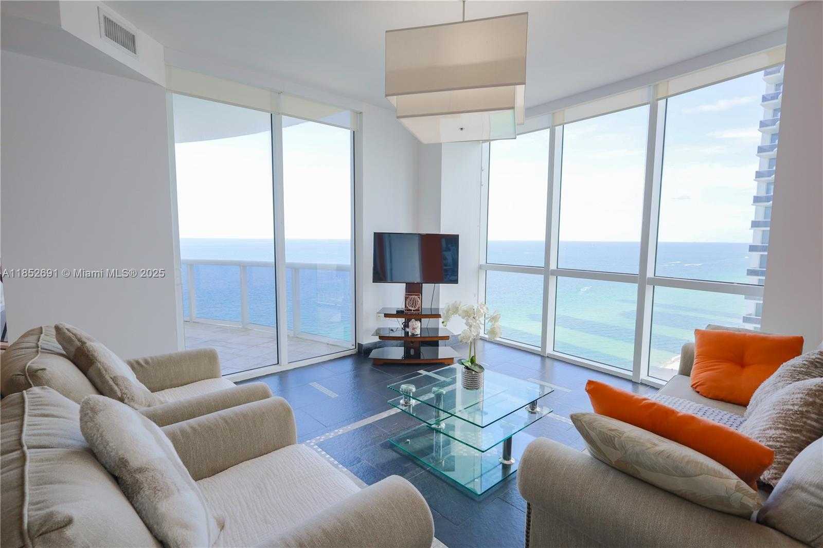 Small Image of 18201 COLLINS AVE #3709A, Sunny Isles Beach Number 3