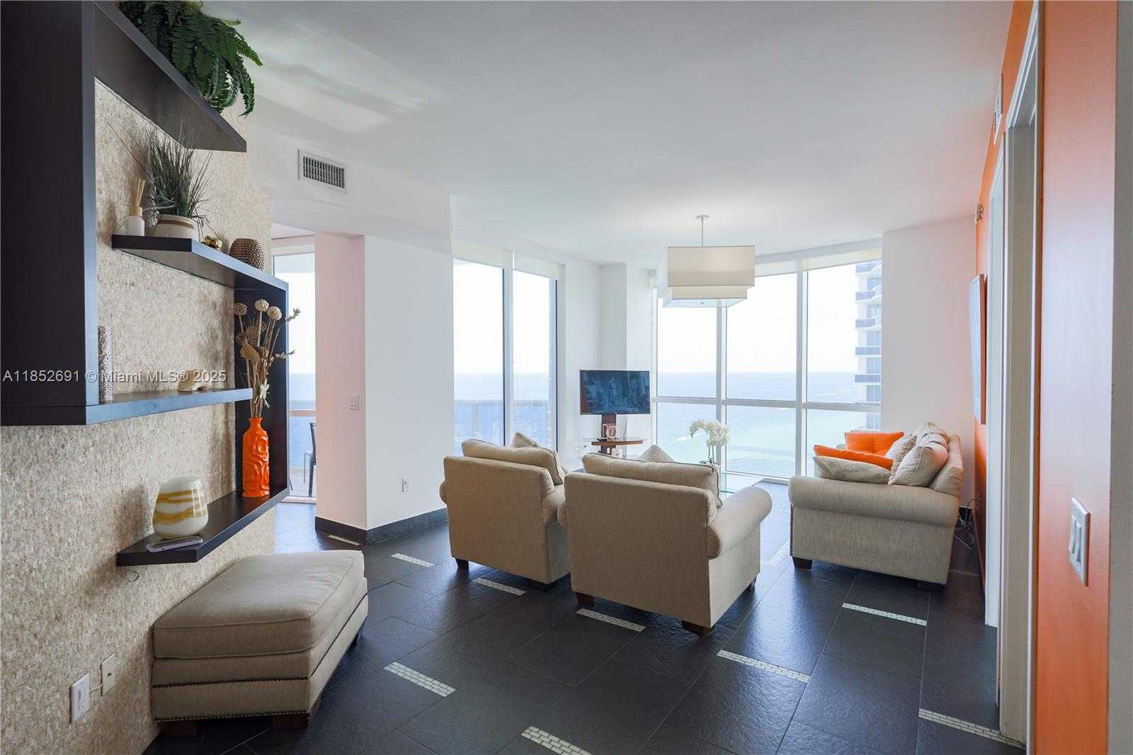 Small Image of 18201 COLLINS AVE #3709A, Sunny Isles Beach Number 4