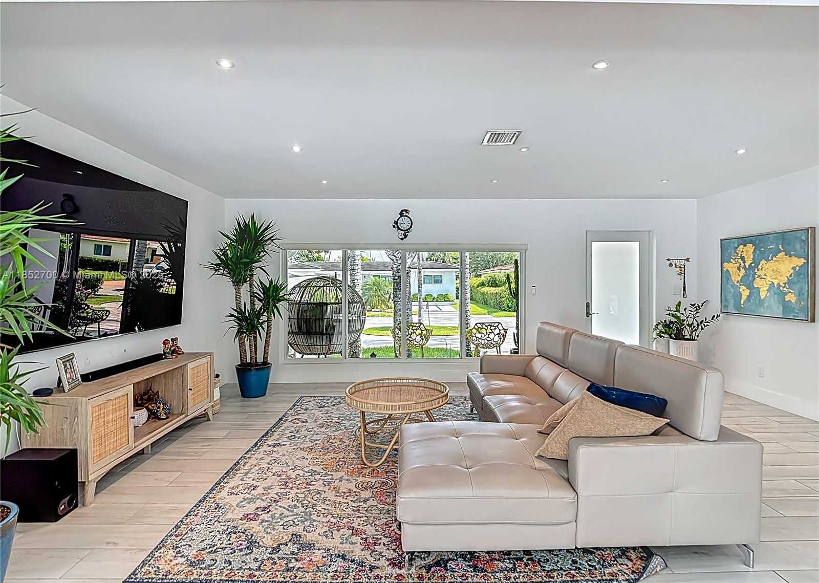 Small Image of 1080 NORTH EAST 104TH ST, Miami Shores Number 5