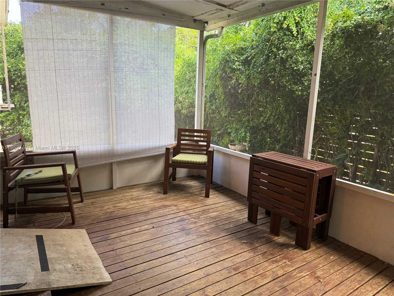 Small Image of 3030 SW 57th Ave, Miami, FL 33155, USA Number 16