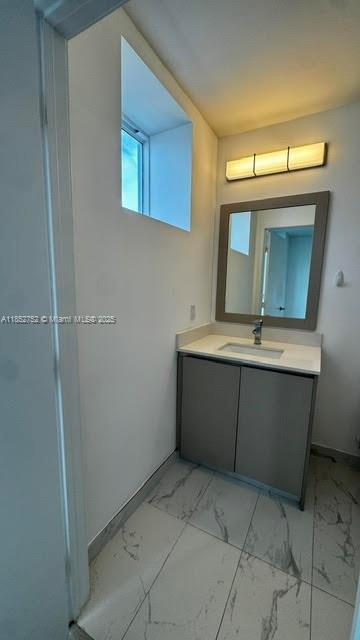 Small Image of 2535 NORTH EAST 193RD ST #3204, Miami Number 10
