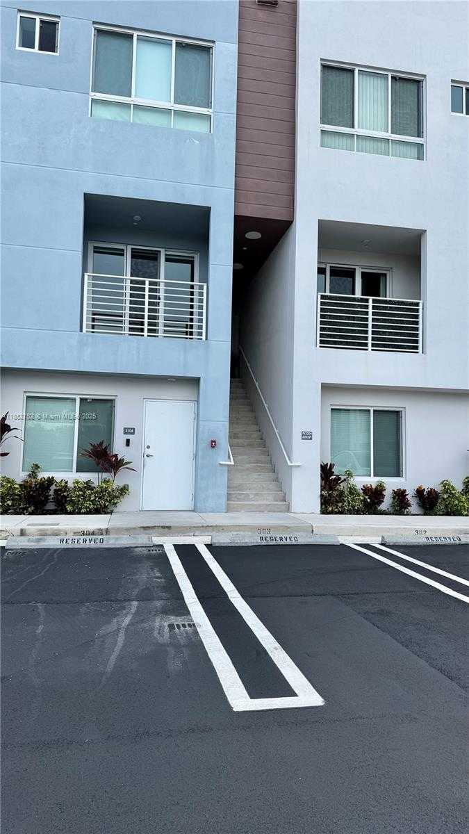 Small Image of 2535 NORTH EAST 193RD ST #3204, Miami Number 18