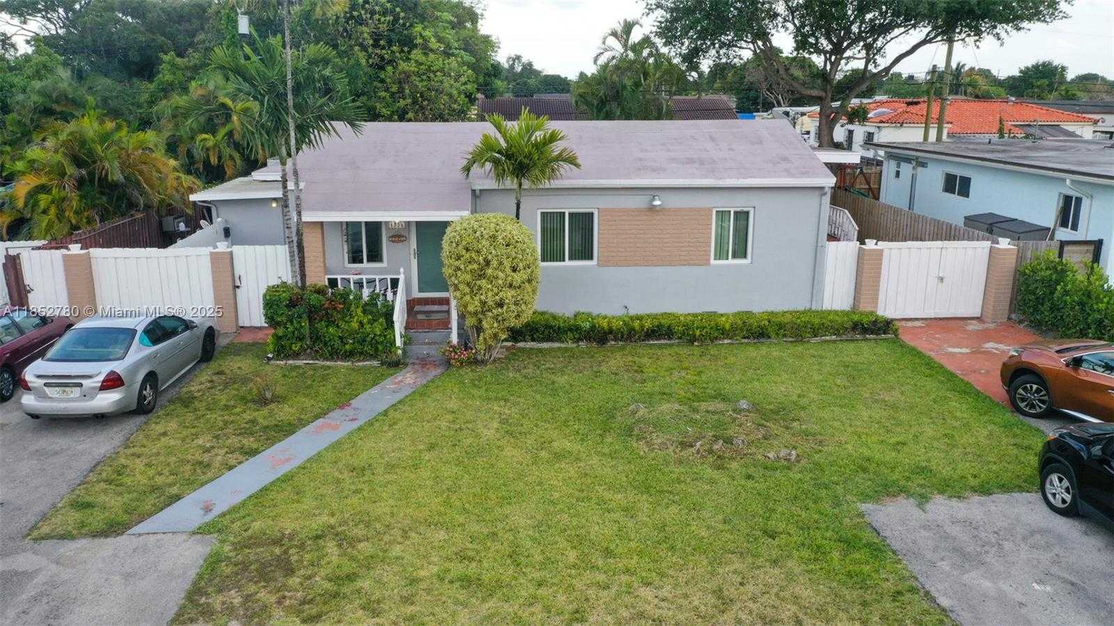 Small Image of 1721 SOUTH WEST 75TH AVE RD, Miami Number 13