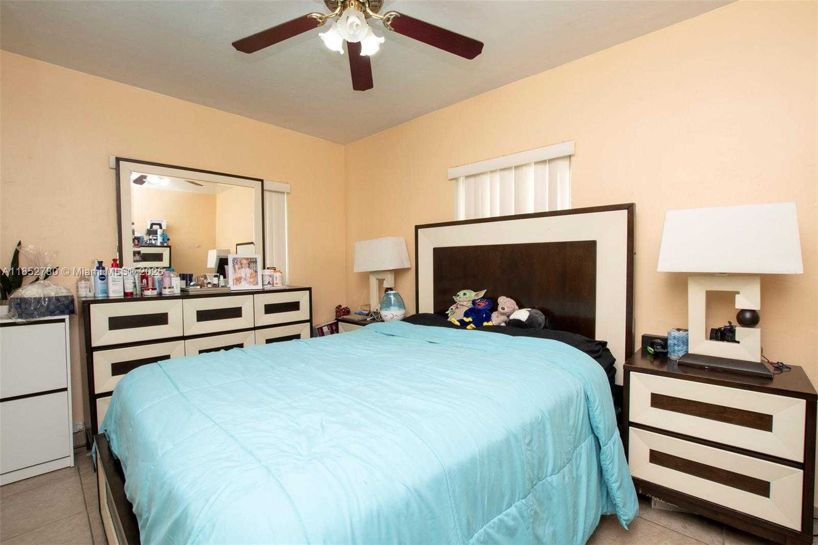 Small Image of 1721 SOUTH WEST 75TH AVE RD, Miami Number 7