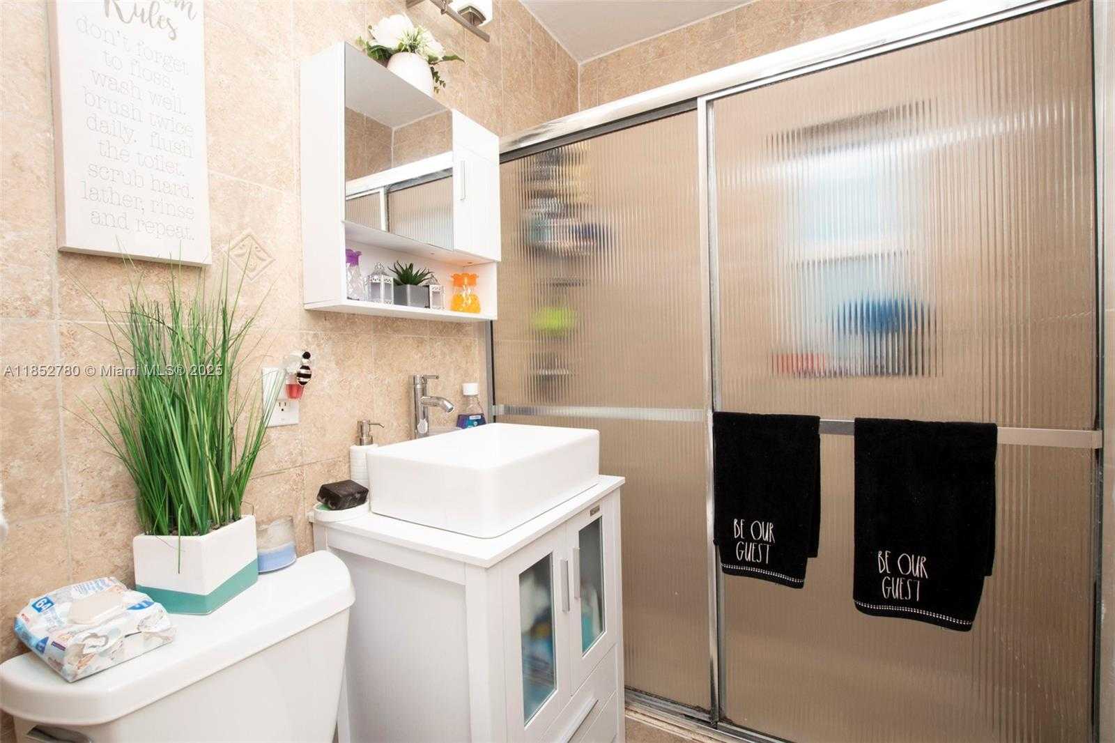 Small Image of 1721 SOUTH WEST 75TH AVE RD, Miami Number 8