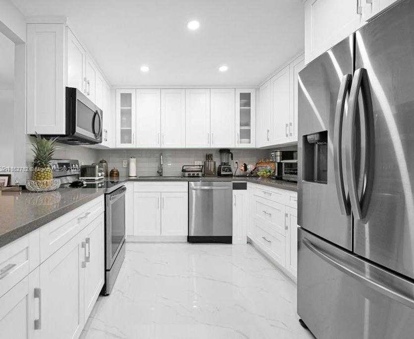 Small Image of 2851 NORTH EAST 183RD ST #111E, Aventura Number 14