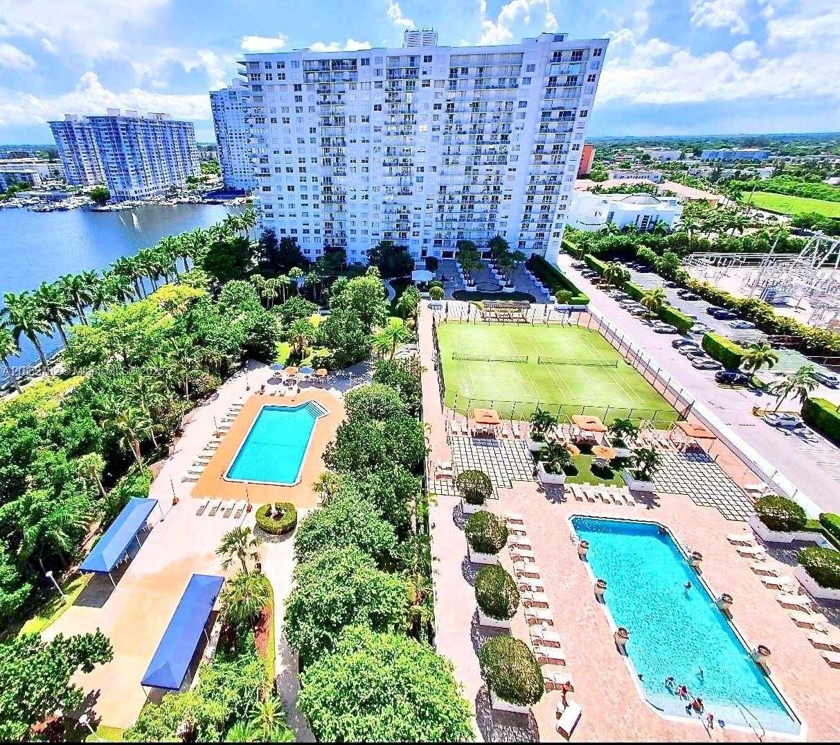 Small Image of 2851 NORTH EAST 183RD ST #111E, Aventura Number 31