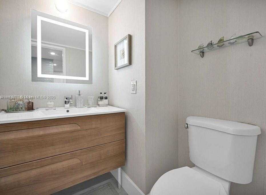 Small Image of 2851 NORTH EAST 183RD ST #111E, Aventura Number 8