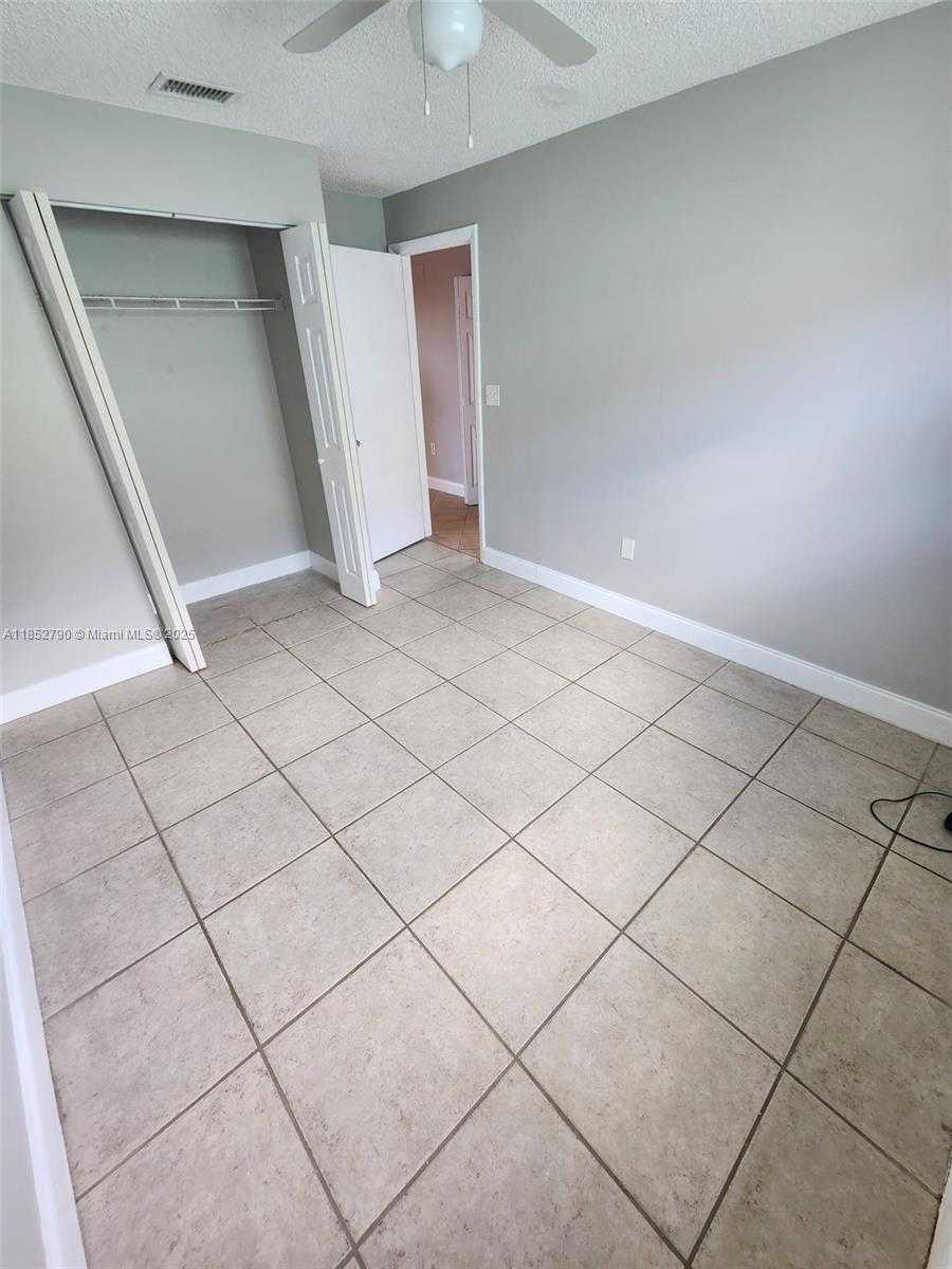 Small Image of 10521 SOUTH WEST 207TH ST #House, Cutler Bay Number 20