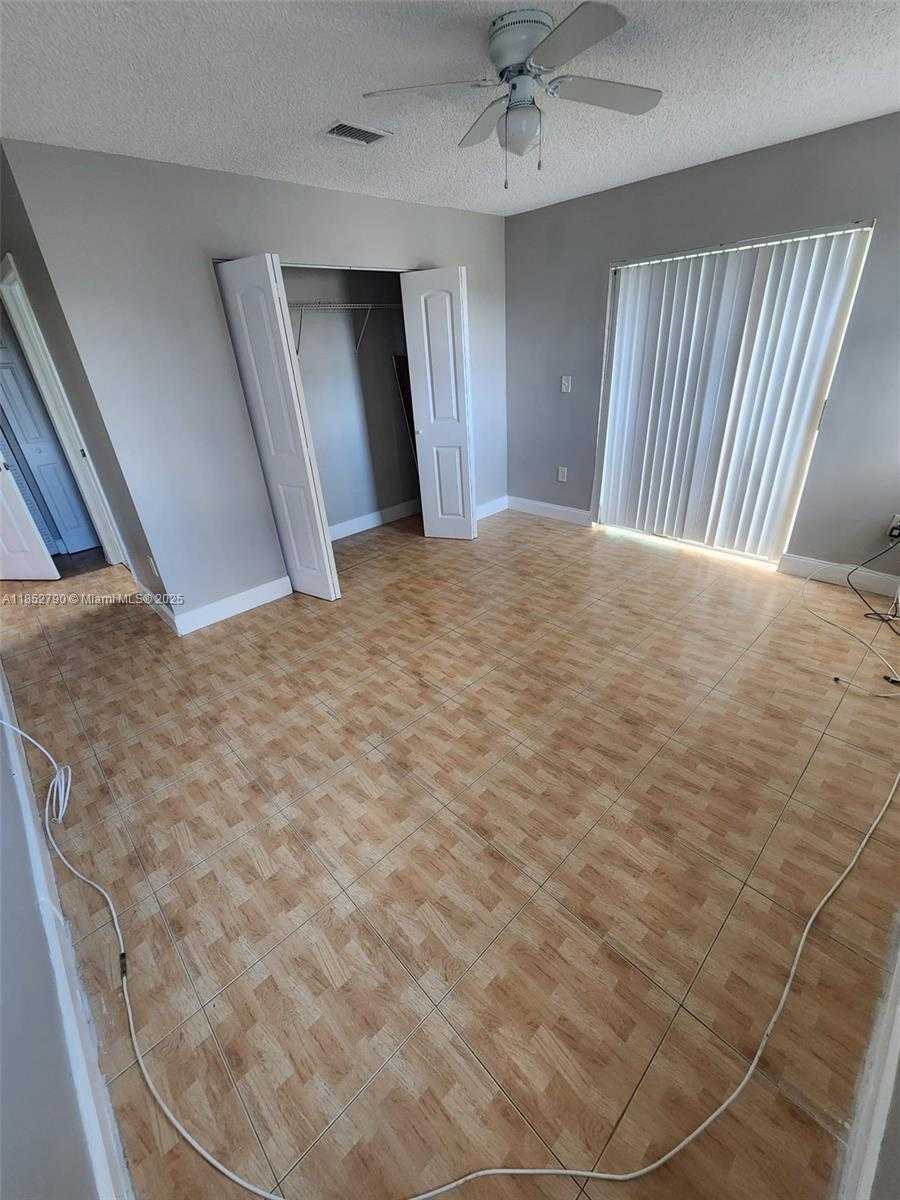 Small Image of 10521 SOUTH WEST 207TH ST #House, Cutler Bay Number 24