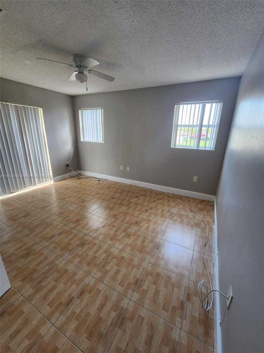 Small Image of 10521 SOUTH WEST 207TH ST #House, Cutler Bay Number 27
